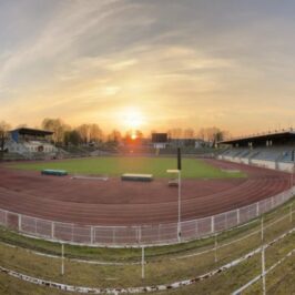 Heinz-Steyer-Stadion Panorama im Sonnenuntergang