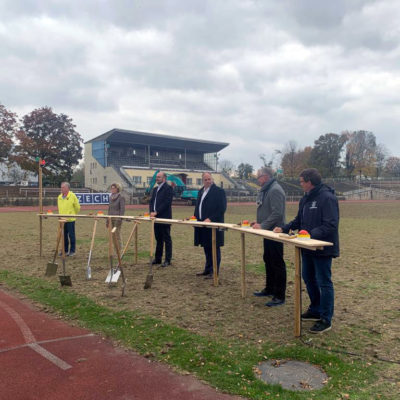 Grundsteinlegung zum Baubeginn am Heinz-Steyer-Stadion