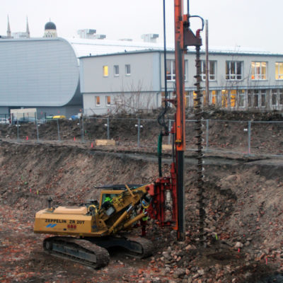 03.02.2022: Stadionbau Heinz-Steyer-Stadion - Aushub Baugrube